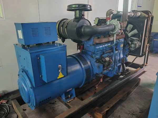 依兰100kW柴油发电机组使用多级机油有哪些优缺点？